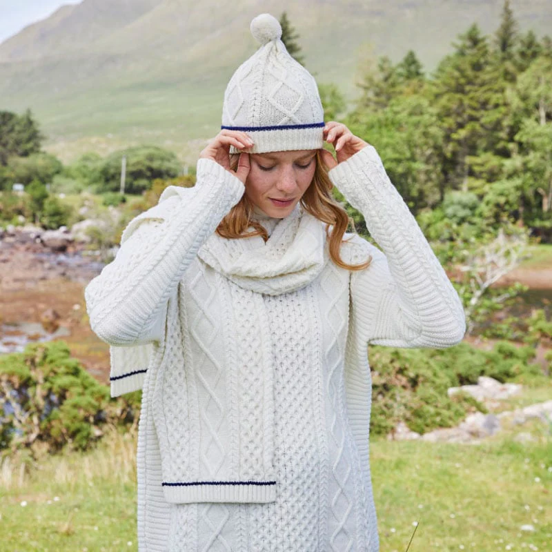 Inishloe Aran Sweater - Image 3