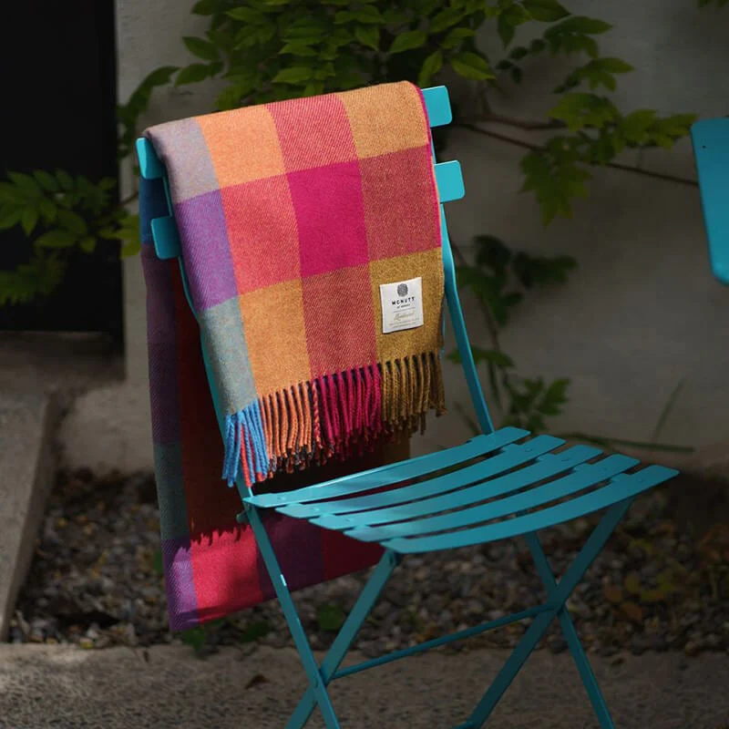 Mc Nutt Lambswool Check Throw - Image 3