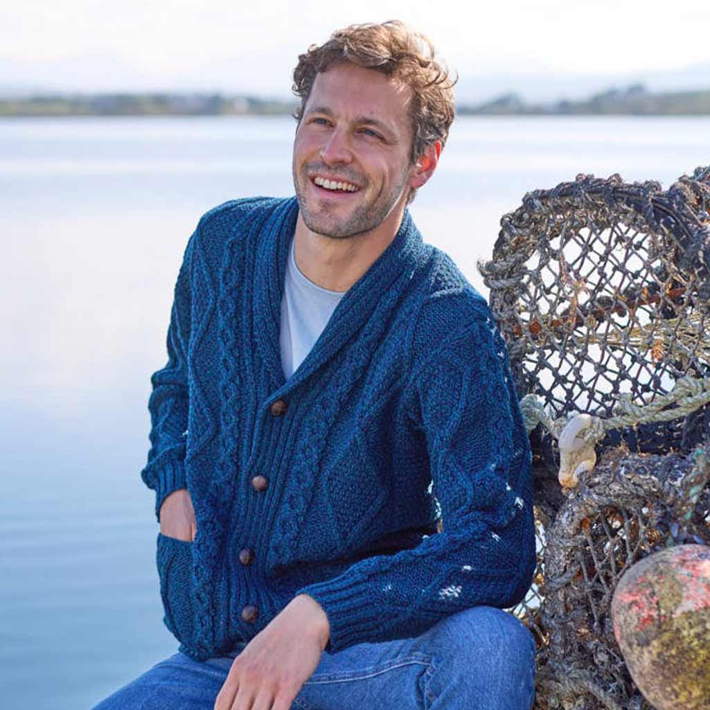 Men's Heritage Aran Shawl Collar Button Cardigan - Image 4