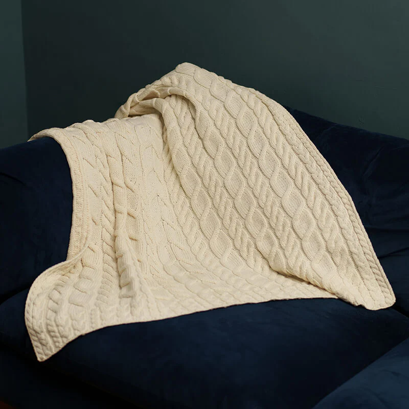Supersoft Merino Aran Throw - Image 5