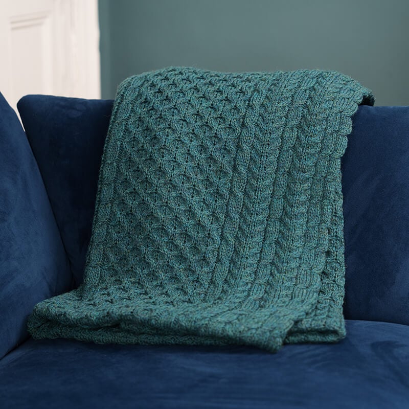 Traditional Aran Honeycomb Wool Throw - Image 3