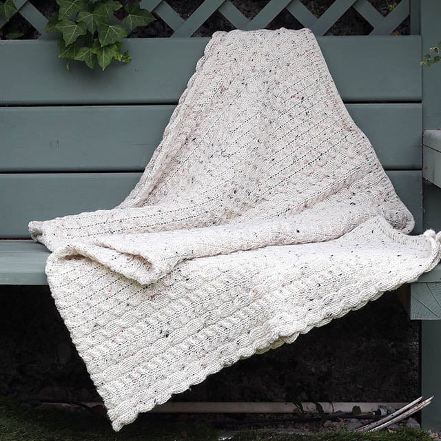 Traditional Aran Honeycomb Wool Throw - Image 4