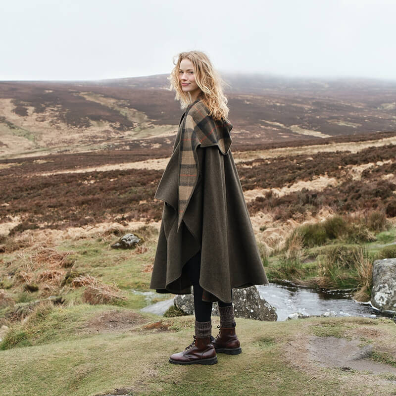 Women's Traditional Irish Wool Country Walking Cape - Image 5
